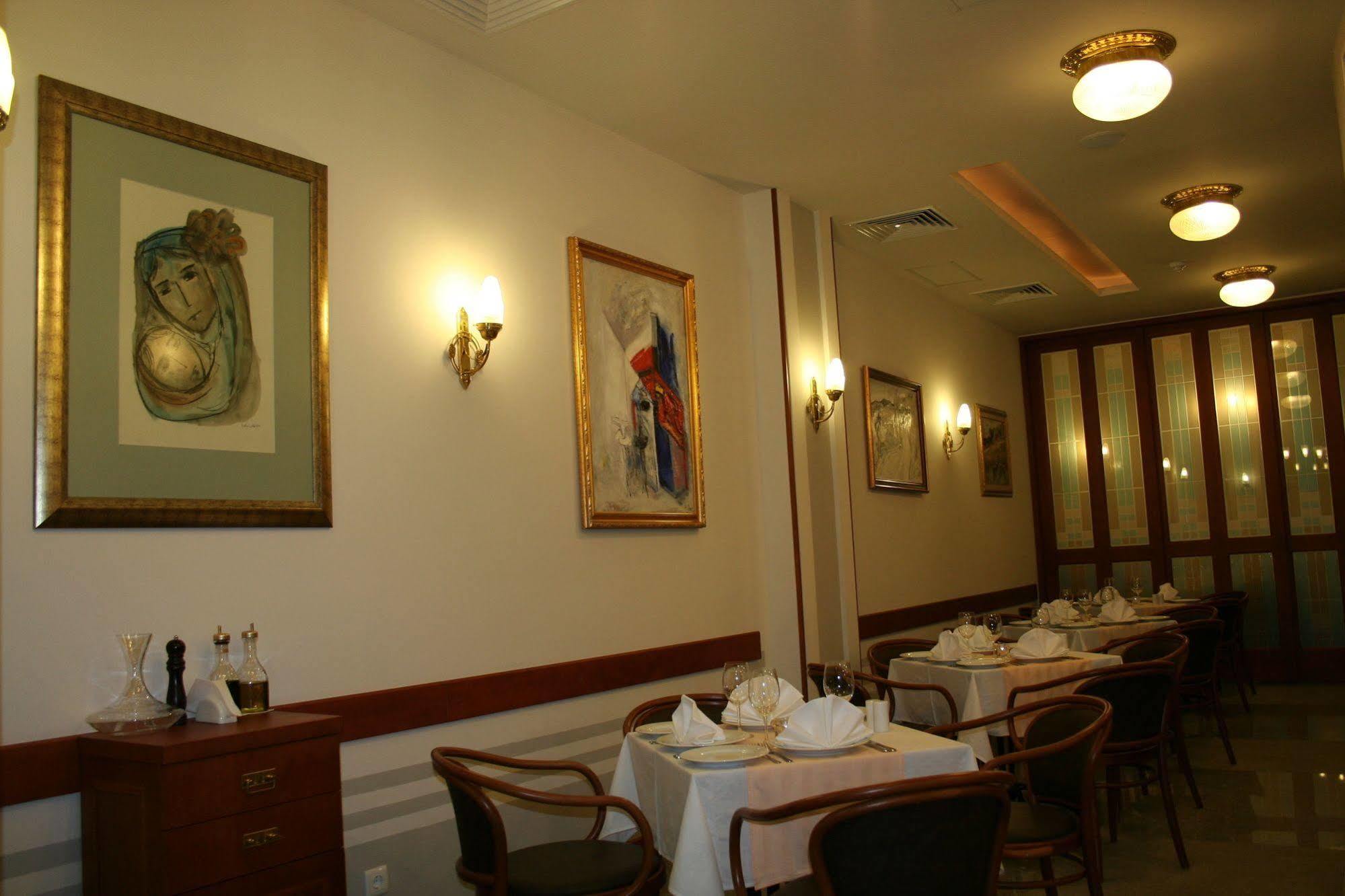 Arte Sofia Hotel Restaurant photo