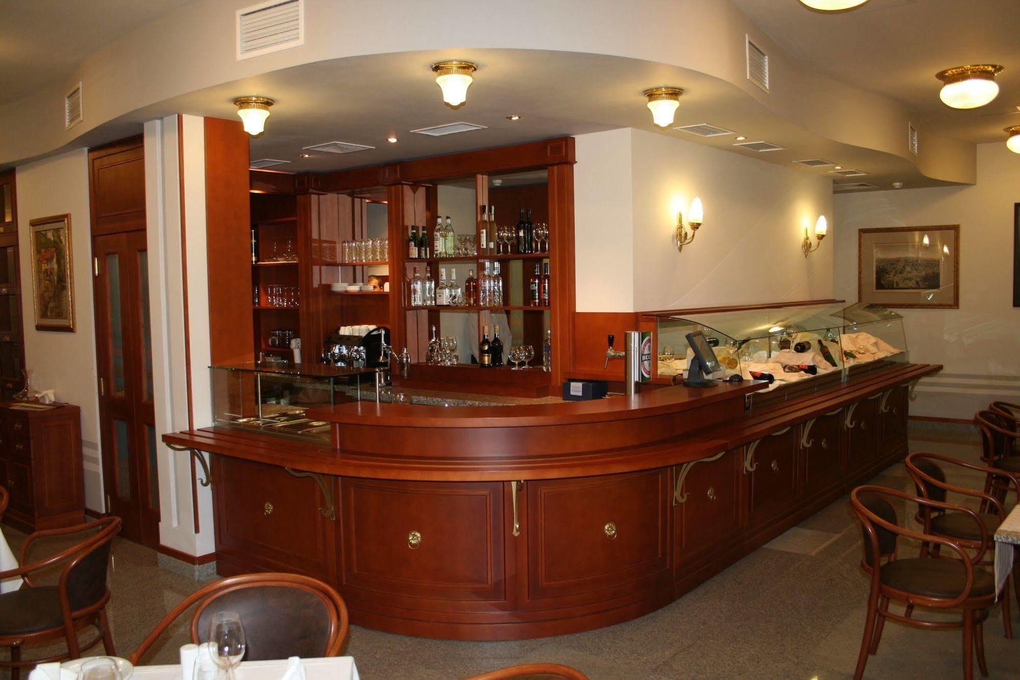 Arte Sofia Hotel Restaurant photo